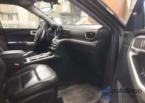 2021 Ford Explorer Xlt z USA, uszkodzony, nr VIN 1FMSK8DHXMGB41216